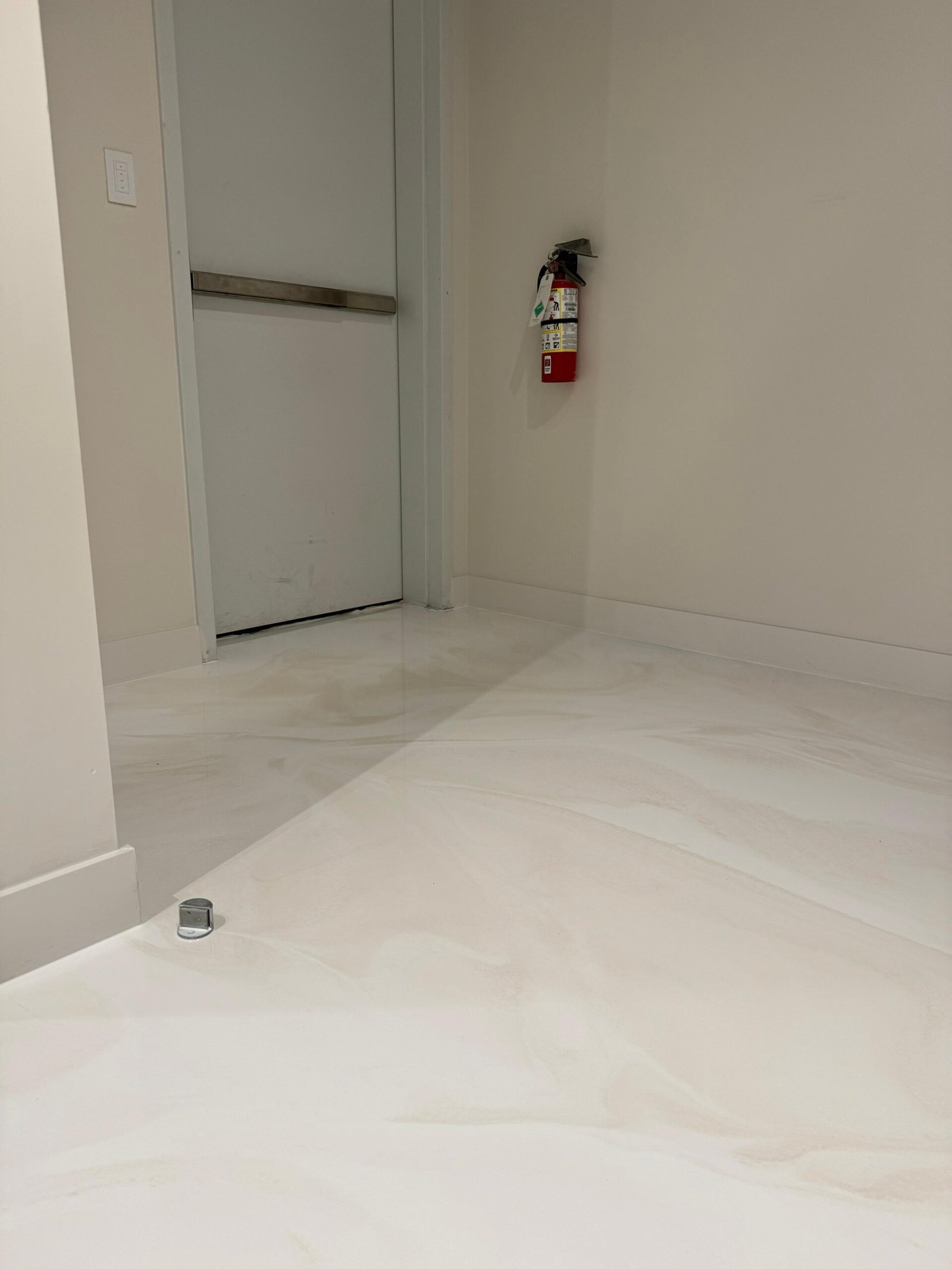metallic-epoxy-flooring-vancouver-10-scaled.jpg
