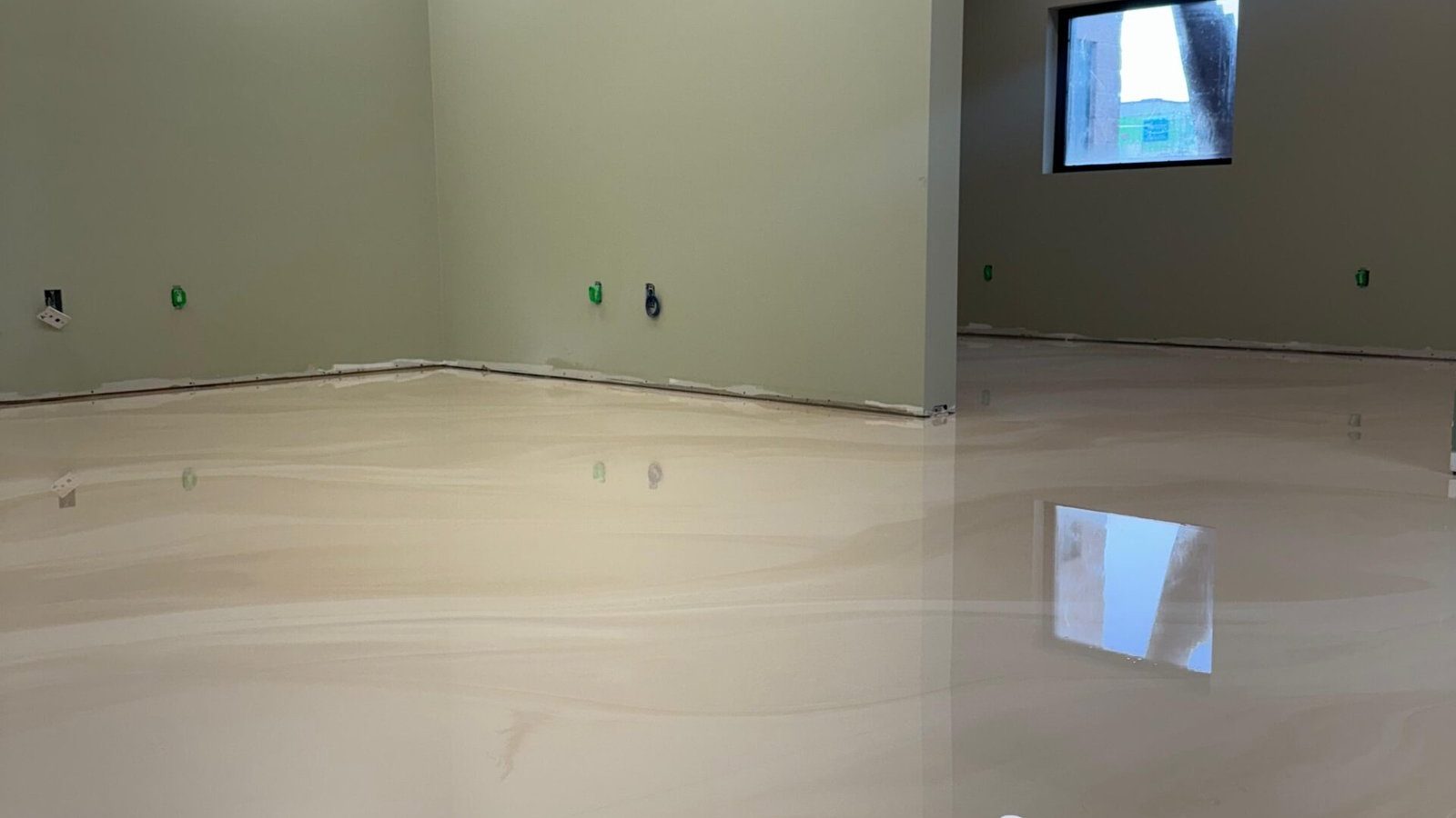metallic-epoxy-flooring-vancouver-8-scaled.jpg
